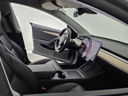 Used 2022 Tesla Model 3 Performance image 34