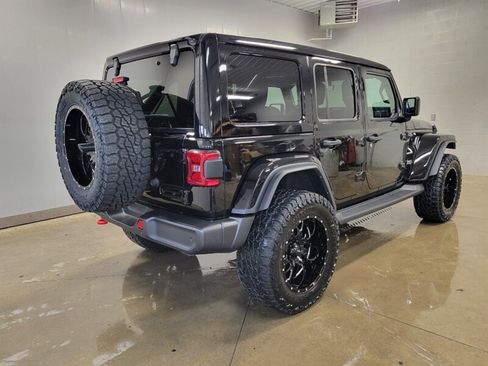 Used 2021 Jeep Wrangler Unlimited Sahara AWD/4WD image 10