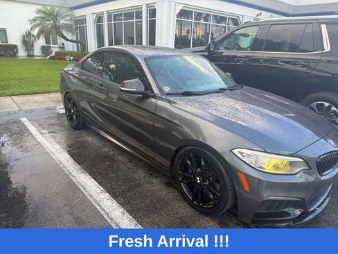 Used 2015 BMW M235i Coupe image 3