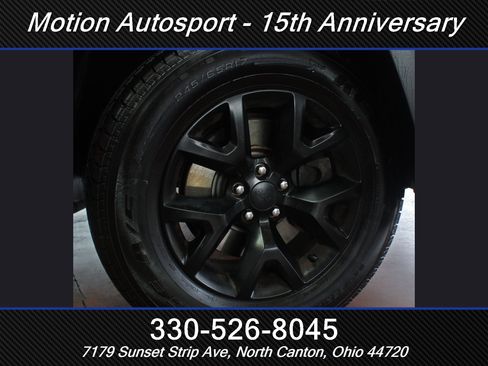 Used 2017 Jeep Cherokee Trailhawk w/ Comfort/Convenience Group image 50