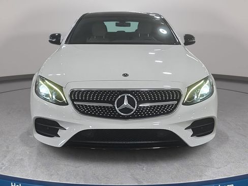Used 2017 Mercedes-Benz E 300 image 3