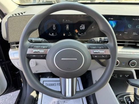 Used 2024 Hyundai Kona SE AWD/4WD image 24