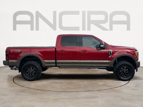 Used 2017 Ford F250 King Ranch w/ King Ranch Ultimate Package AWD/4WD image 8