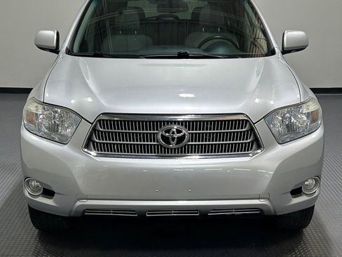 Used 2010 Toyota Highlander Limited image 3