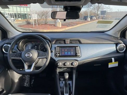 New 2025 Nissan Versa SV w/ Trunk Package FWD image 14