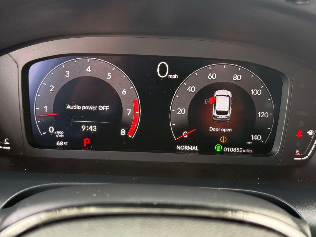 Certified 2025 Acura ADX A-Spec AWD/4WD image 18