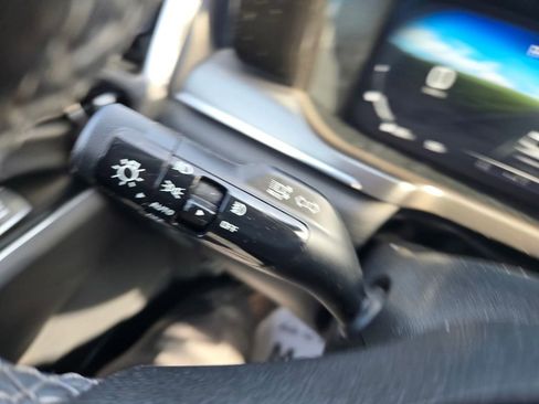 Used 2023 Kia Sorento SX AWD/4WD image 21