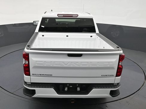 Used 2022 Chevrolet Silverado 1500 Custom RWD image 14