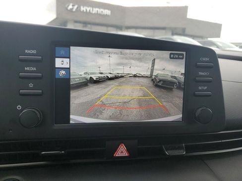 Certified 2025 Hyundai Elantra Sport FWD image 46