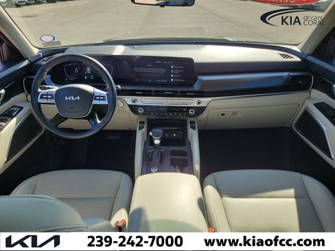 Certified 2025 Kia Telluride S FWD image 16