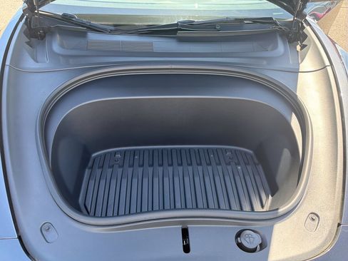Used 2025 Tesla Model 3 RWD image 31
