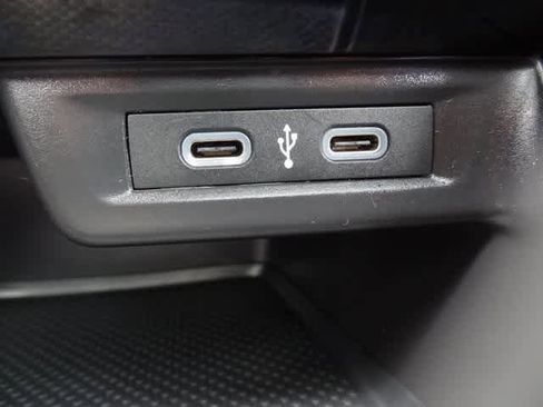 Used 2024 Volkswagen Jetta SE image 30