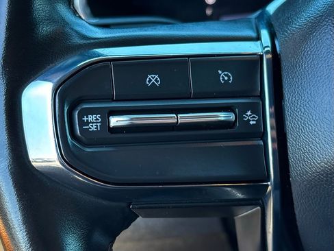 Used 2023 GMC Canyon AT4 w/ AT4 Premium Package AWD/4WD image 20