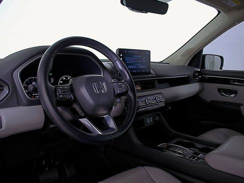 Used 2024 Honda Pilot EX-L image 22