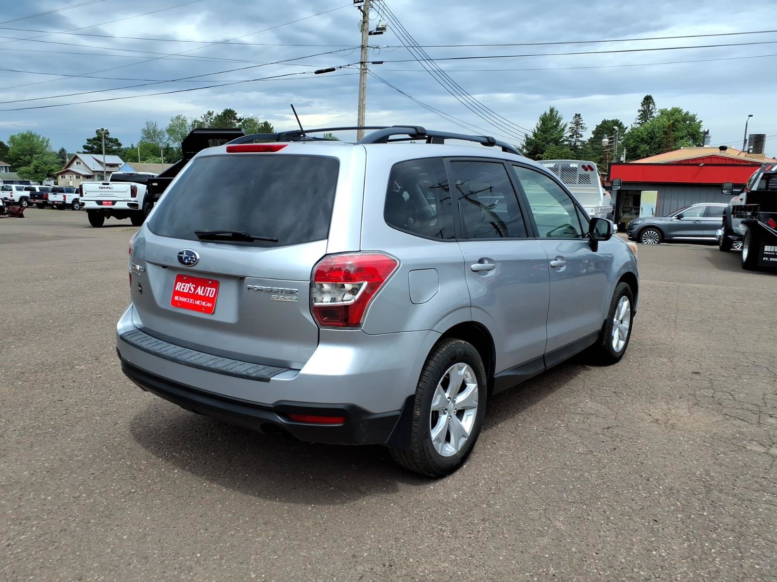 Used 2014 Subaru Forester 2.5i Premium w/ Protection Package #1 AWD/4WD image 6