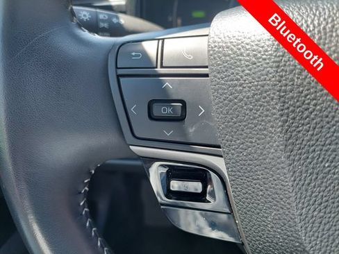 Certified 2025 Toyota Camry SE FWD image 22