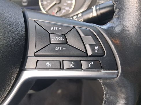 Used 2021 Nissan Sentra SV FWD image 21