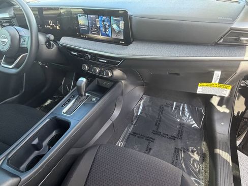 New 2026 Nissan Kicks S image 11