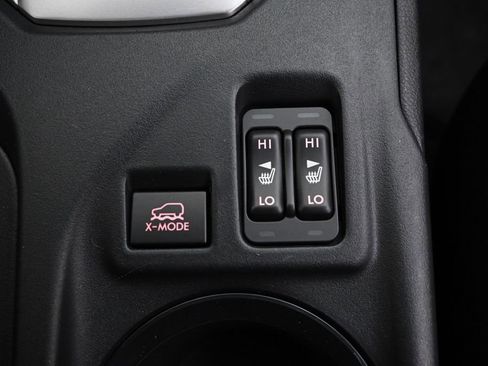 Used 2021 Subaru Crosstrek 2.0i Premium w/ Moonroof Package image 33