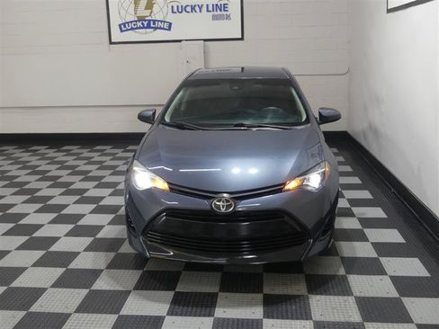 Used 2019 Toyota Corolla LE FWD image 3