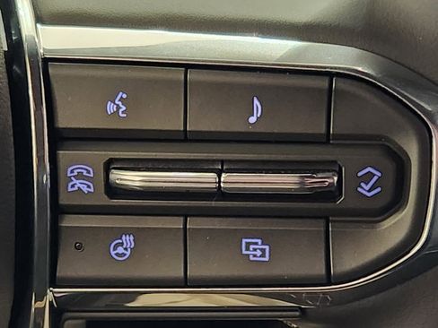 New 2026 GMC Canyon Denali image 20