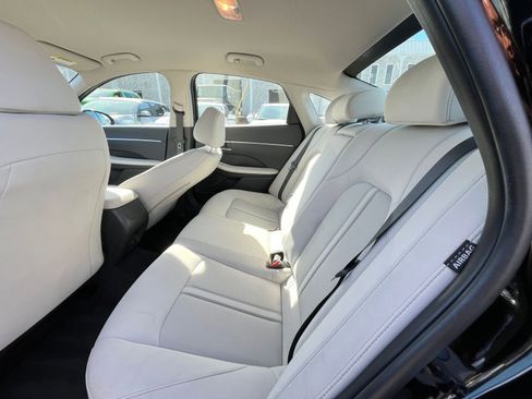Used 2025 Hyundai Sonata SEL image 25