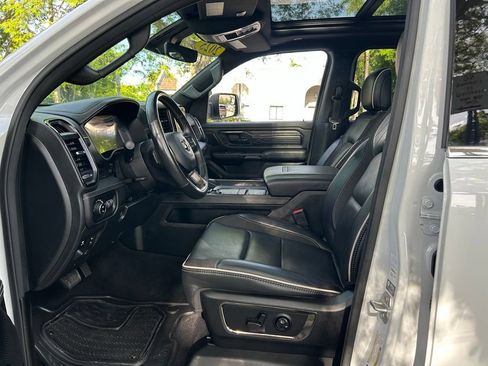 Certified 2025 RAM 1500 Limited AWD/4WD image 16