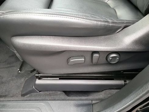 Certified 2022 Subaru Ascent Touring image 14