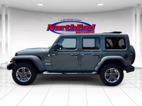 Used 2021 Jeep Wrangler Unlimited Sahara w/ Cold Weather Group AWD/4WD image 4