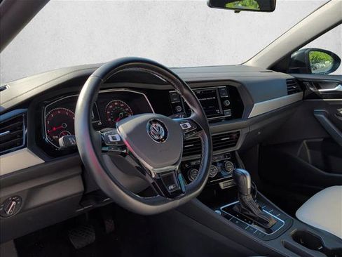 Used 2021 Volkswagen Jetta FWD image 9