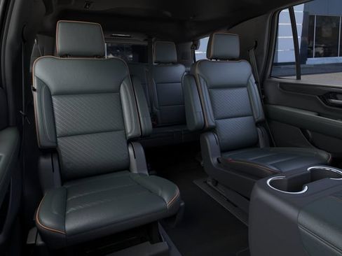 New 2026 GMC Yukon AT4 w/ AT4 Premium Plus Package AWD/4WD image 17