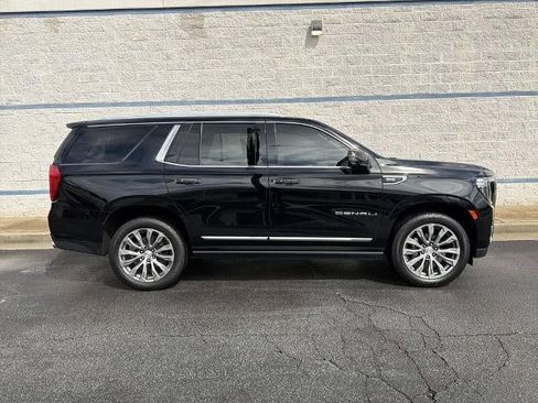 Used 2021 GMC Yukon Denali w/ Denali Premium Package AWD/4WD image 6