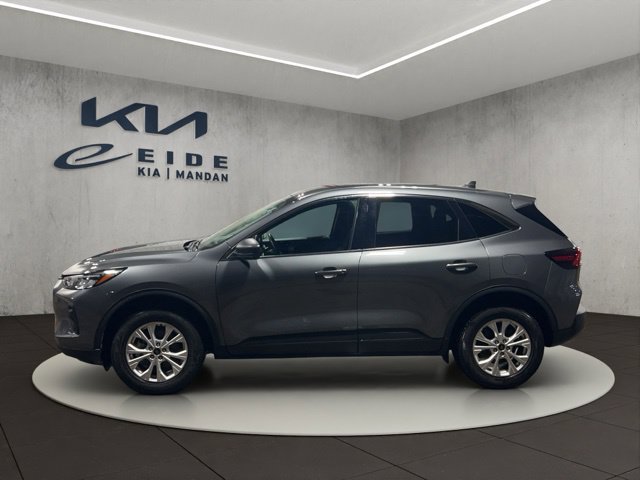 Used 2024 Ford Escape Active AWD/4WD image 9