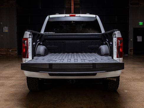 Used 2025 Ford F150 STX w/ Equipment Group 200A image 9