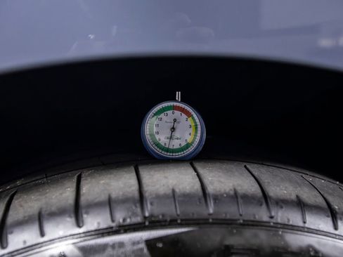 Used 2023 BMW iX xDrive50 w/ Sport Package image 44