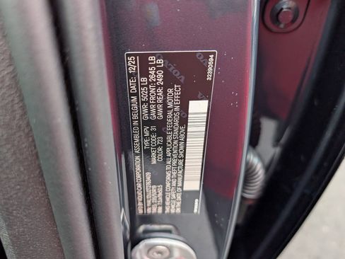 New 2026 Volvo XC40 B5 Core w/ Protection Package Premier image 30