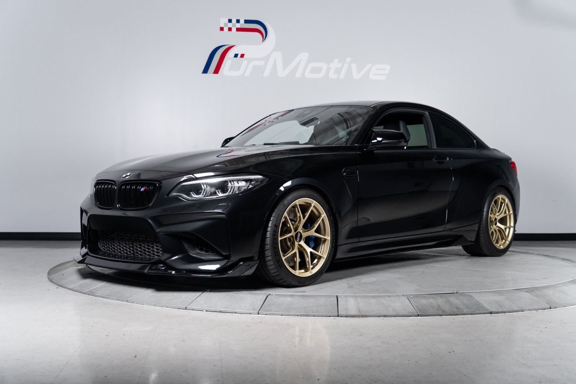 Used 2018 BMW M2 RWD image 1