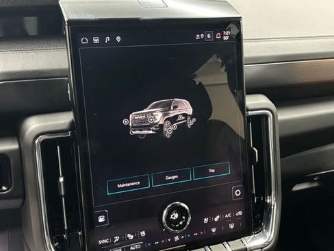 New 2026 GMC Yukon Denali AWD/4WD image 32