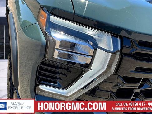 Used 2026 Chevrolet Silverado 2500 ZR2 AWD/4WD image 37