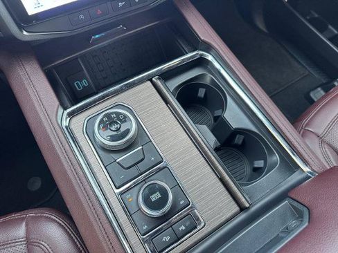 Certified 2024 Ford Expedition Limited AWD/4WD image 23