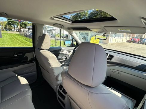 Used 2016 Honda Pilot EX-L image 39