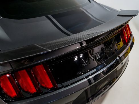 Used 2017 Ford Mustang GT Premium w/ Equipment Group 401A image 43