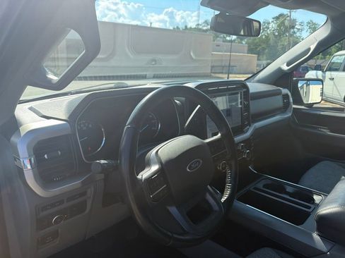 Used 2021 Ford F150 XLT w/ Equipment Group 302A High RWD image 10