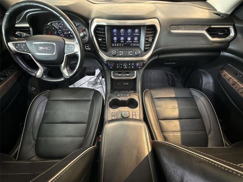 Used 2020 GMC Acadia Denali w/ Denali Ultimate Package image 22