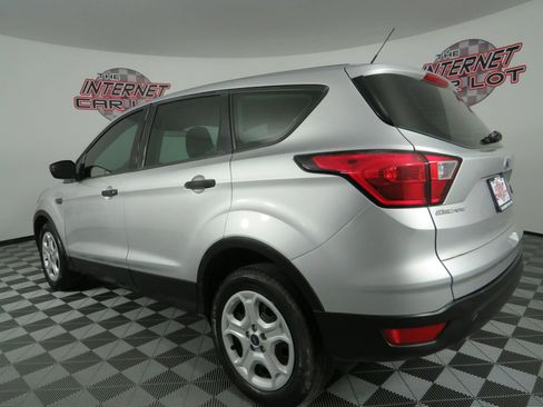 Used 2019 Ford Escape S FWD image 6
