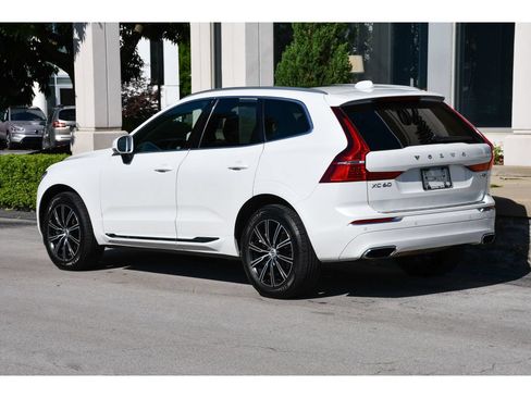 Used 2021 Volvo XC60 T6 Inscription AWD/4WD image 6