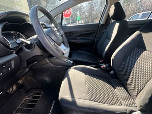 Used 2020 Nissan Versa S image 14