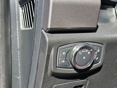 Used 2019 Ford F150 XLT w/ Equipment Group 302A Luxury image 11