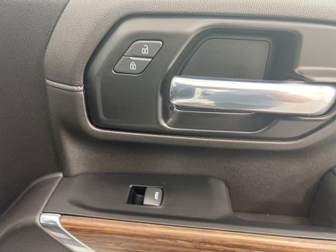 Used 2023 Chevrolet Silverado 3500 High Country w/ Technology Package image 26