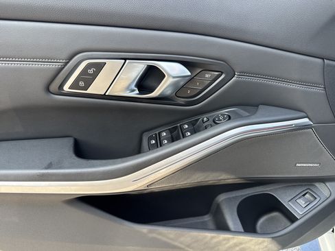 Used 2023 BMW M3 RWD image 14